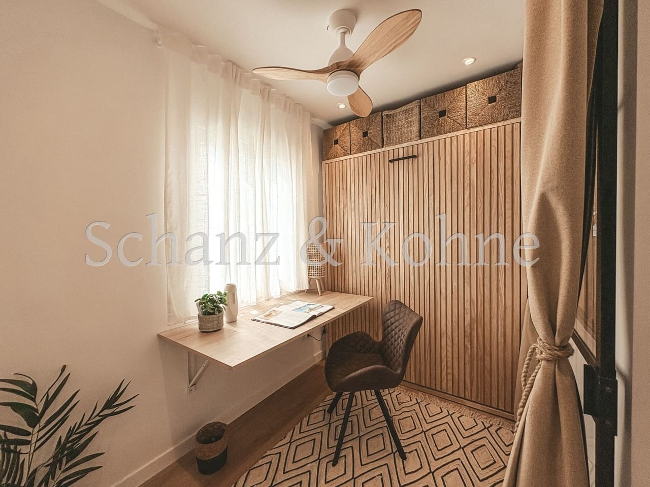 3 slaapkamer Flat te huur in Palma de Mallorca - € 1.750 (Ref: 9606762)