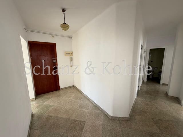 4 bedroom Flat for rent in Arxiduc, Palma de Mallorca - € 1,300 (Ref: 9708008)