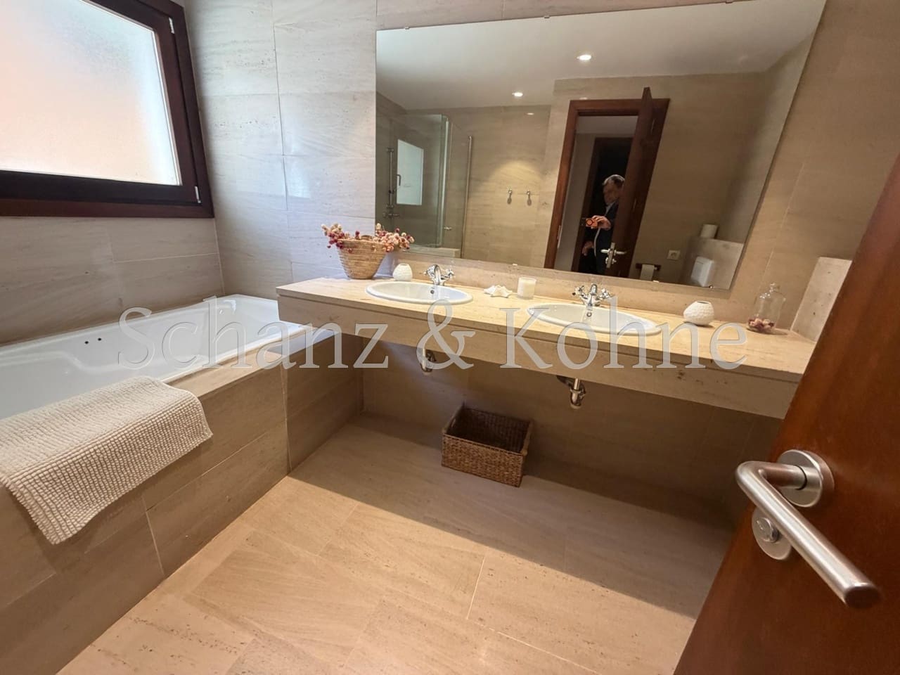 2 bedroom Flat for rent in Bendinat with pool - € 3,700 (Ref: 9720491)