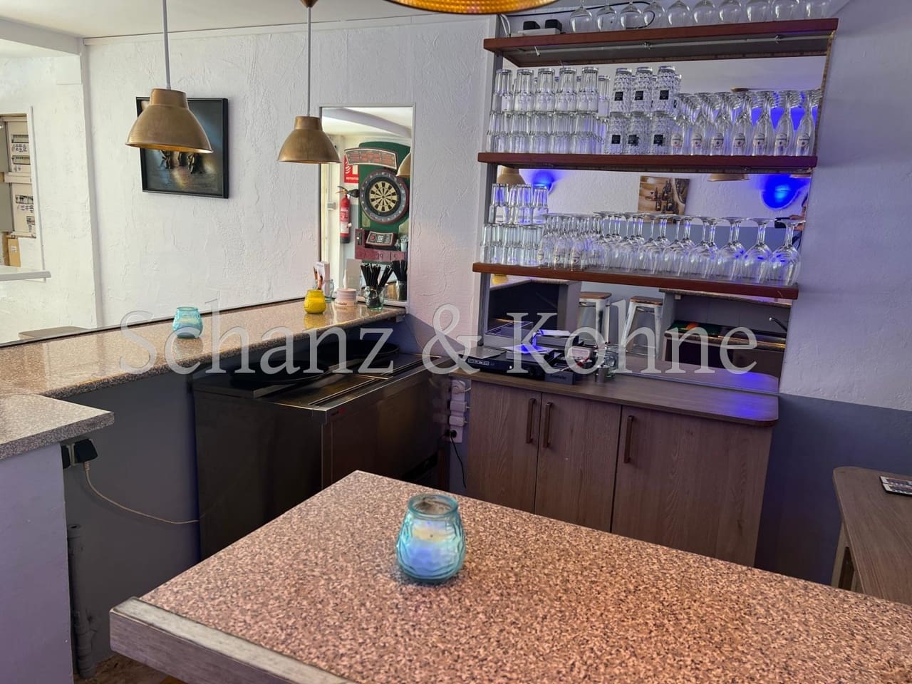 2 bedroom Commercial for sale in Peguera / Paguera - € 90,000 (Ref: 9733428)