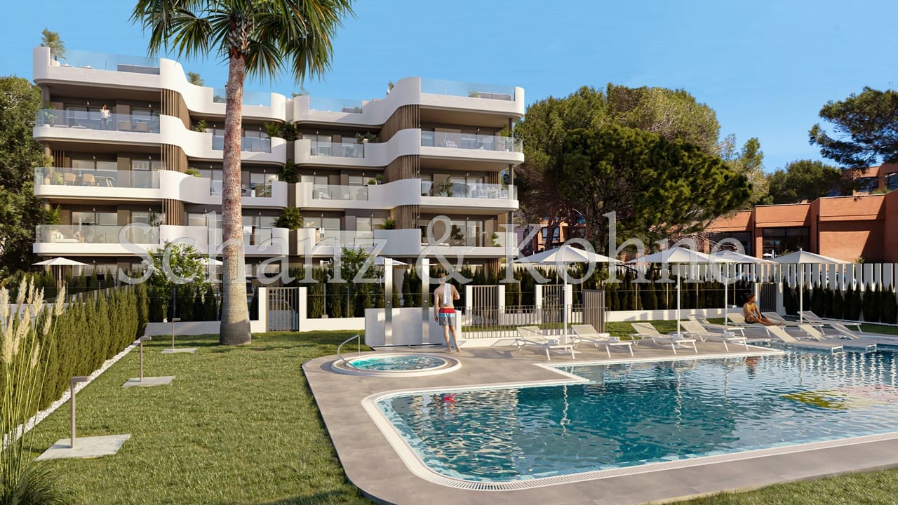 2 bedroom Flat for sale in Cala Ratjada - € 545,000 (Ref: 9841460)
