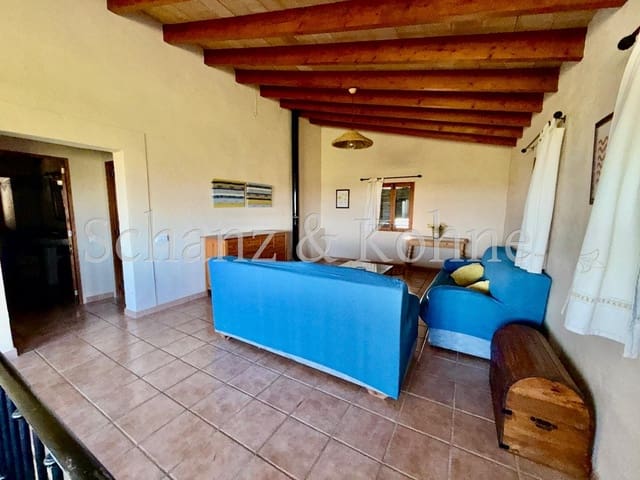 4 soveværelse Finca/Landehus til leje i Sencelles med swimmingpool - € 5.000 (Ref: 9872300)