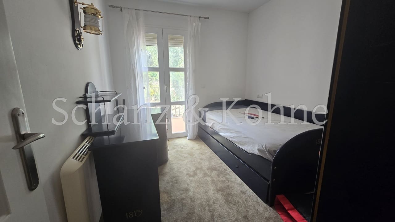 3 quarto Moradia para venda em Genova com piscina - 1 500 000 € (Ref: 9913790)