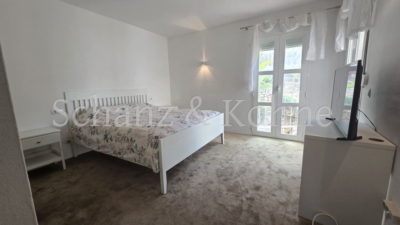 3 quarto Moradia para venda em Genova com piscina - 1 500 000 € (Ref: 9913790)