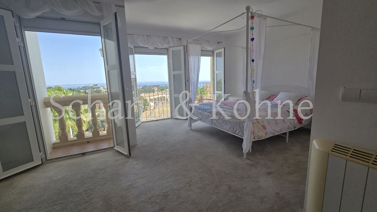 3 quarto Moradia para venda em Genova com piscina - 1 500 000 € (Ref: 9913790)