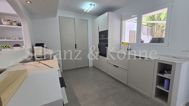 3 quarto Moradia para venda em Genova, Palma de Mallorca com piscina - 1 500 000 € (Ref: 9913790)