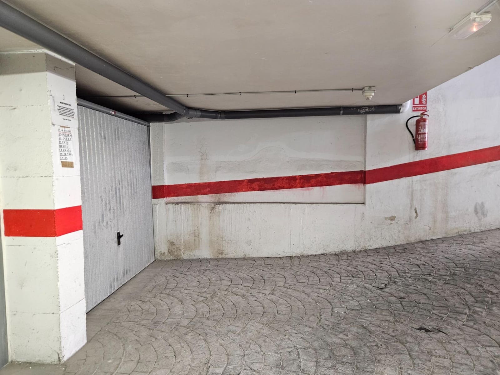 Garasje til salgs i Torrevieja - € 17 200 (Ref: 10025633)