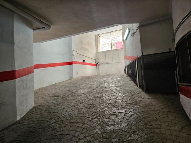 Garage te koop in Playa del Cura, Torrevieja - € 17.200 (Ref: 10025633)