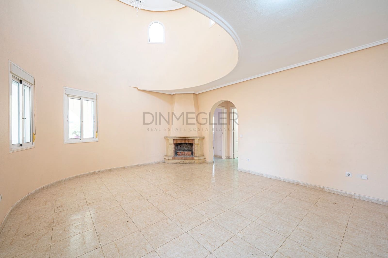 3 Zimmer Villa zu verkaufen in Dona Pepa mit Pool - 399.000 € (Ref: 10030554)