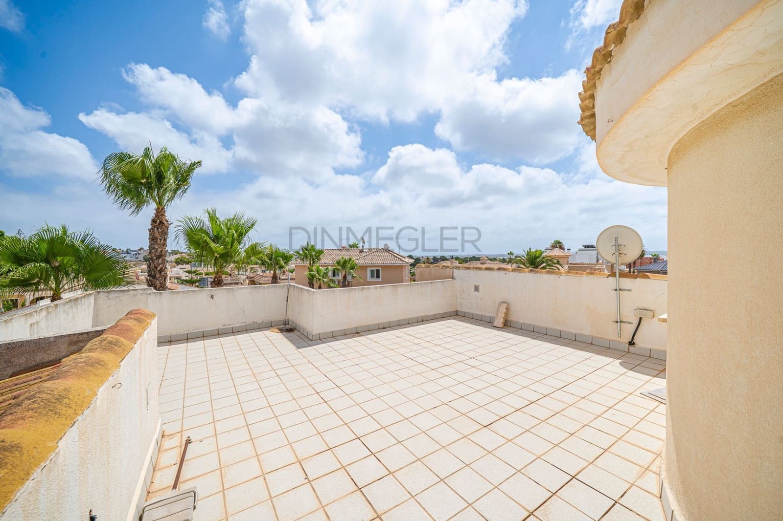 3 Zimmer Villa zu verkaufen in Dona Pepa mit Pool - 399.000 € (Ref: 10030554)