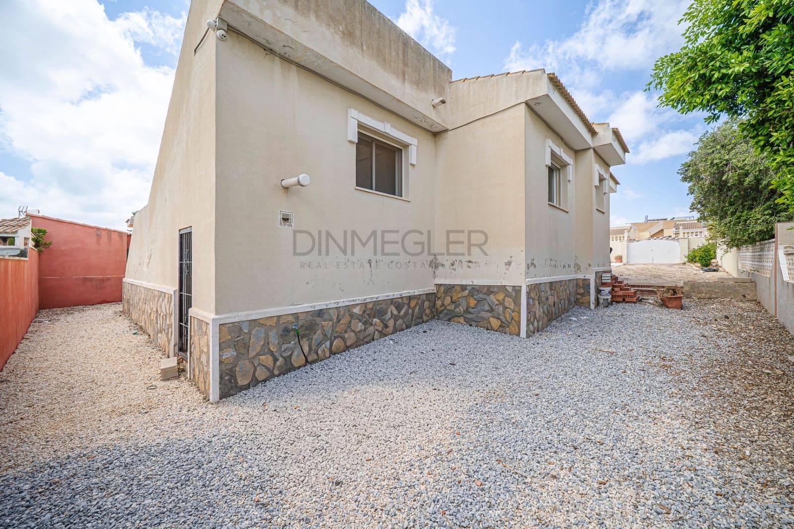 3 Zimmer Villa zu verkaufen in Dona Pepa mit Pool - 399.000 € (Ref: 10030554)