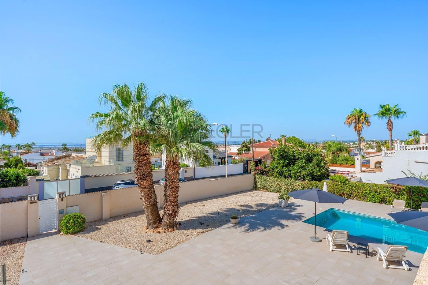 3 slaapkamer Villa te koop in Rojales met zwembad garage - € 575.000 (Ref: 10033969)
