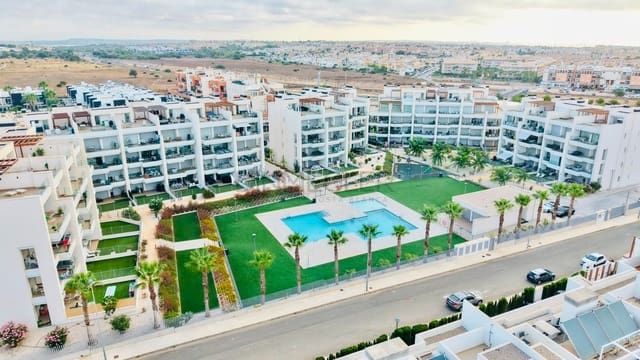 Piso de 2 habitaciones en Los Dolses, Orihuela en venta con piscina - 279.900 € (Ref: 10049275)