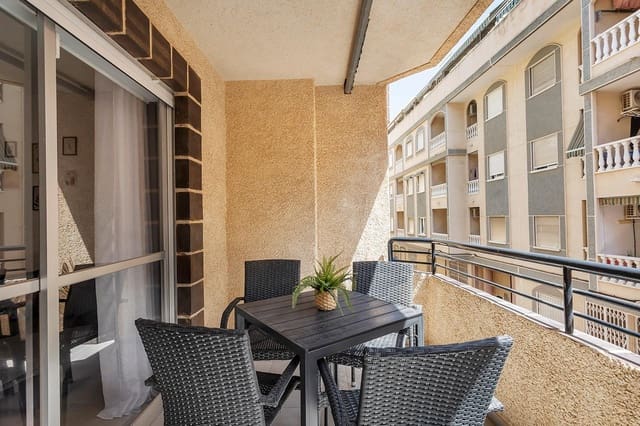 3 makuuhuone Asunto myytävänä paikassa Playa de los Locos, Torrevieja - 200 000 € (Ref: 10075661)