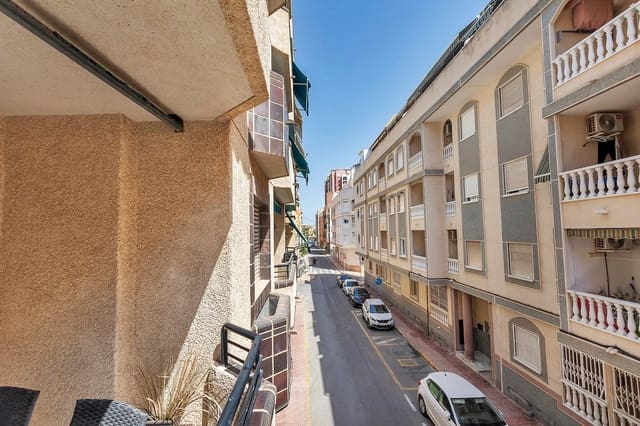 3 makuuhuone Asunto myytävänä paikassa Playa de los Locos, Torrevieja - 200 000 € (Ref: 10075661)
