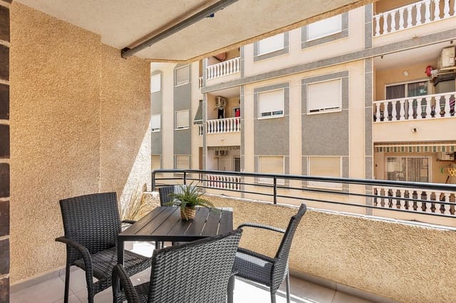 3 makuuhuone Asunto myytävänä paikassa Playa de los Locos, Torrevieja - 200 000 € (Ref: 10075661)