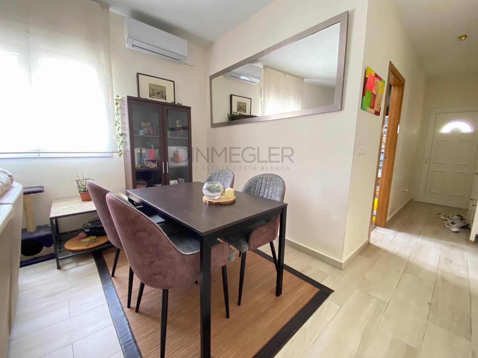 3 soveværelse Villa til salg i Torrevieja med swimmingpool - € 410.000 (Ref: 10081225)