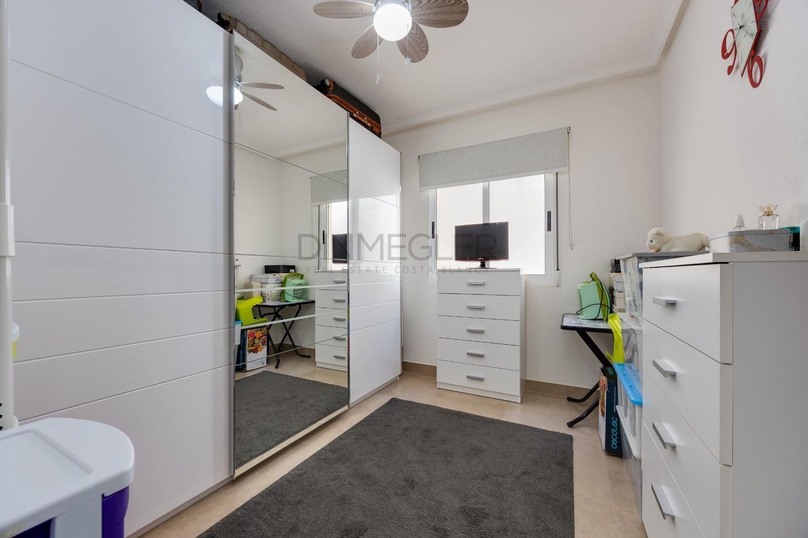 2 bedroom Penthouse for sale in Torrevieja - € 190,000 (Ref: 10098420)