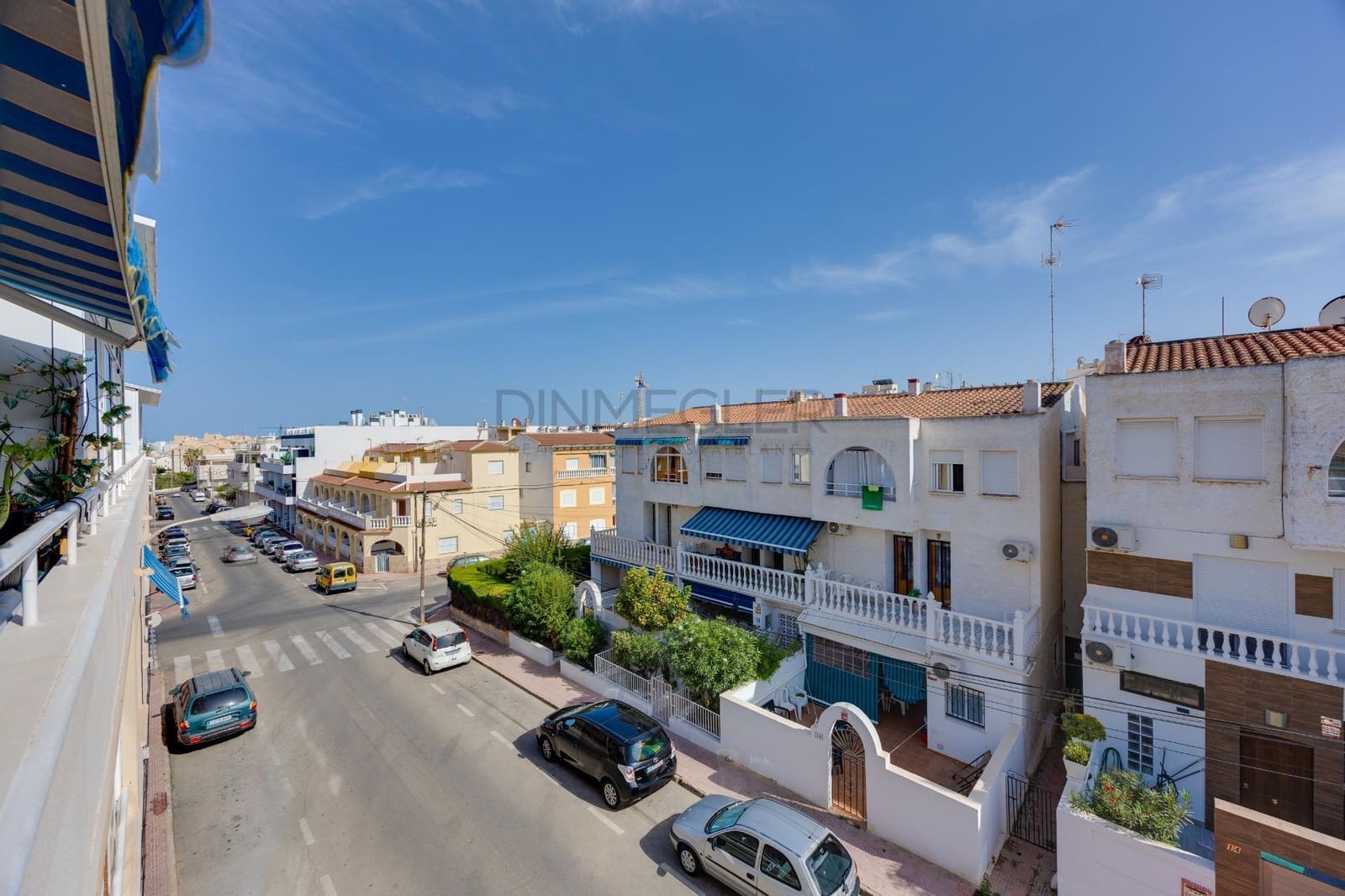 2 bedroom Penthouse for sale in Torrevieja - € 190,000 (Ref: 10098420)