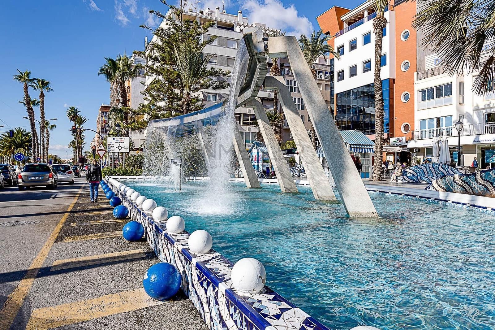 2 bedroom Penthouse for sale in Torrevieja - € 190,000 (Ref: 10098420)