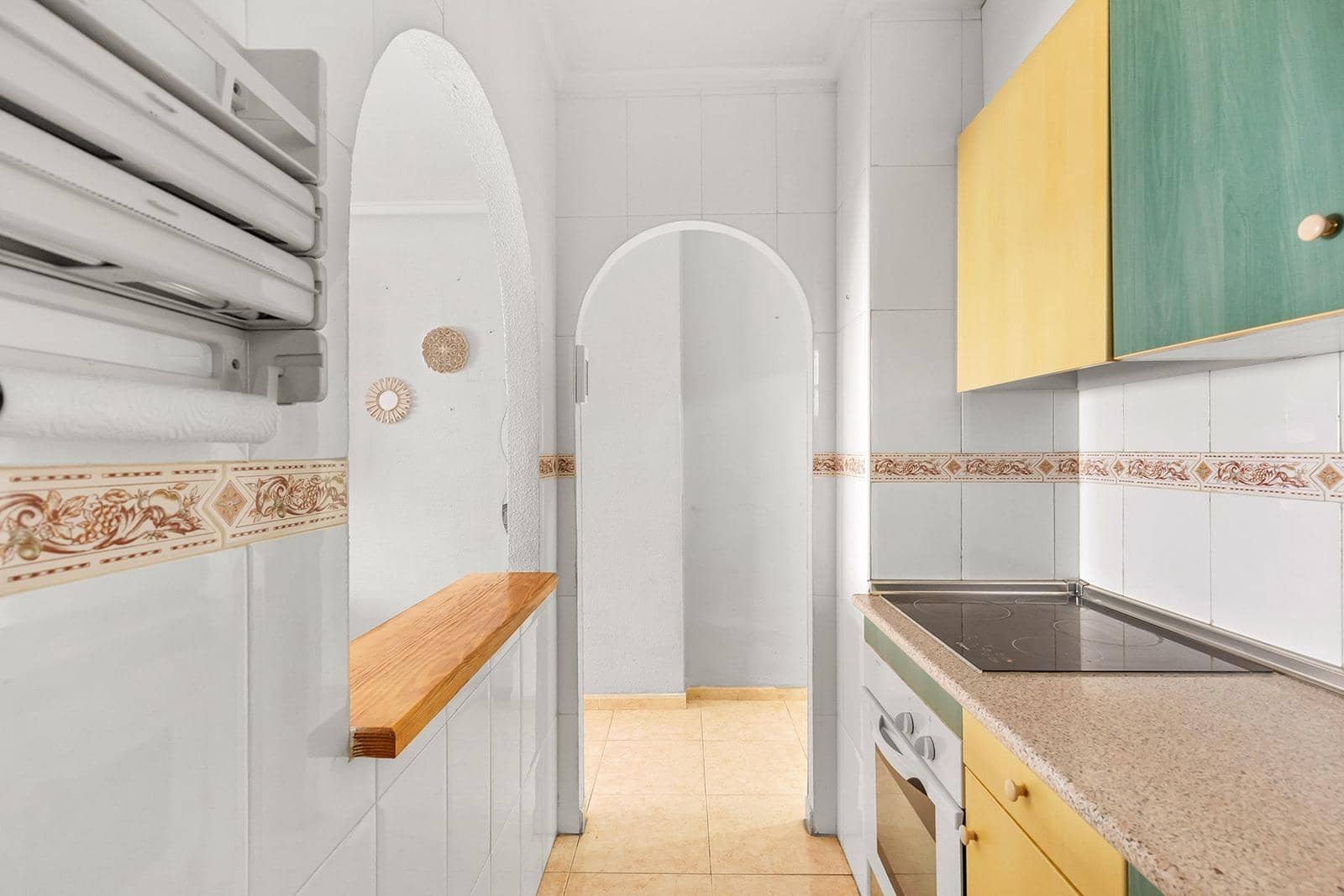 Piso de 2 habitaciones en Torrevieja en venta con piscina - 127.000 € (Ref: 10102620)