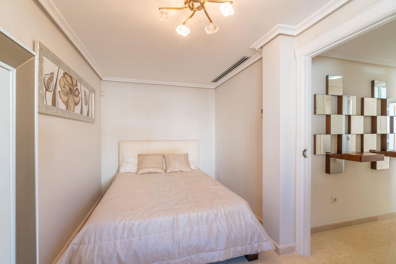 5 slaapkamer Villa te koop in La Mata met zwembad - € 1.090.000 (Ref: 10129475)