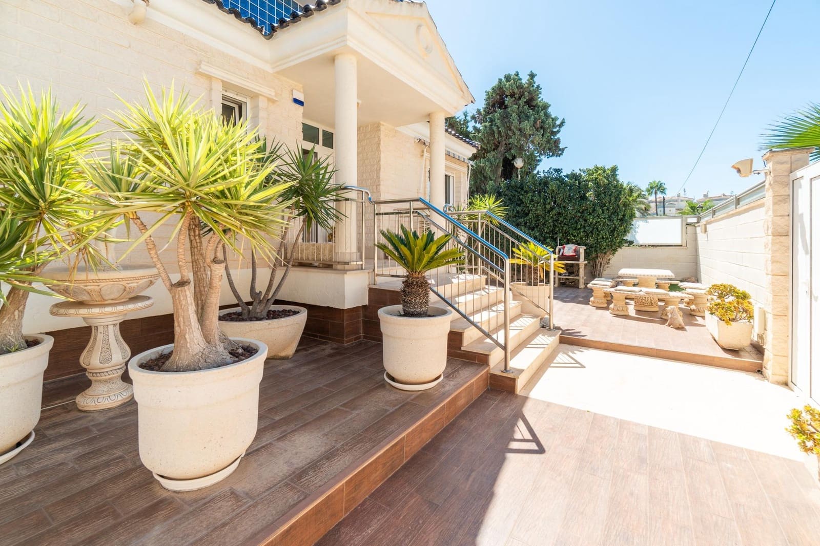 5 slaapkamer Villa te koop in La Mata met zwembad - € 1.090.000 (Ref: 10129475)