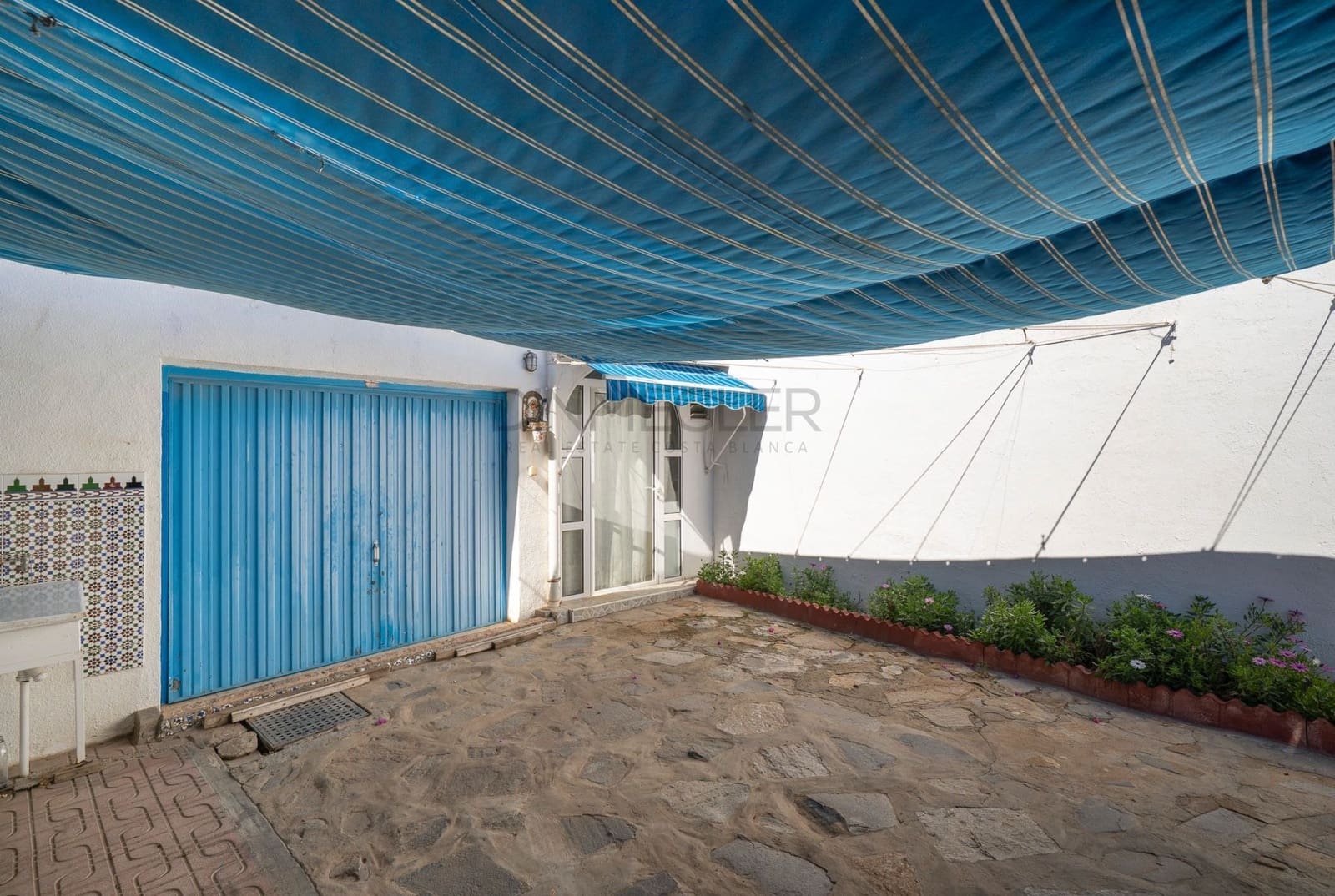 Chalet de 4 habitaciones en Ciudad Quesada en venta con piscina garaje - 389.000 € (Ref: 10129476)