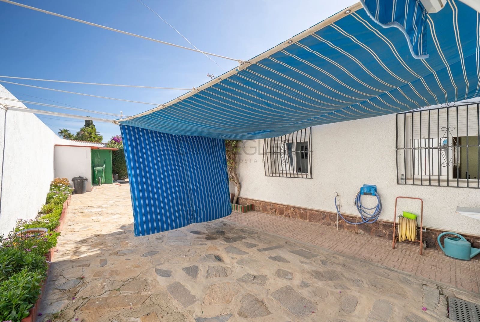 Chalet de 4 habitaciones en Ciudad Quesada en venta con piscina garaje - 389.000 € (Ref: 10129476)