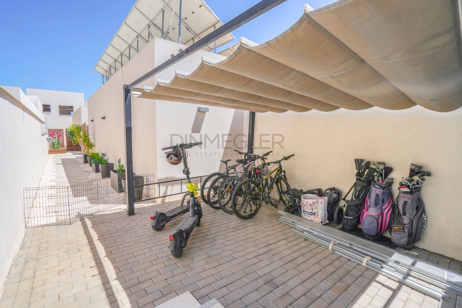 4 soveværelse Villa til salg i Benijofar med swimmingpool garage - € 640.000 (Ref: 10136064)
