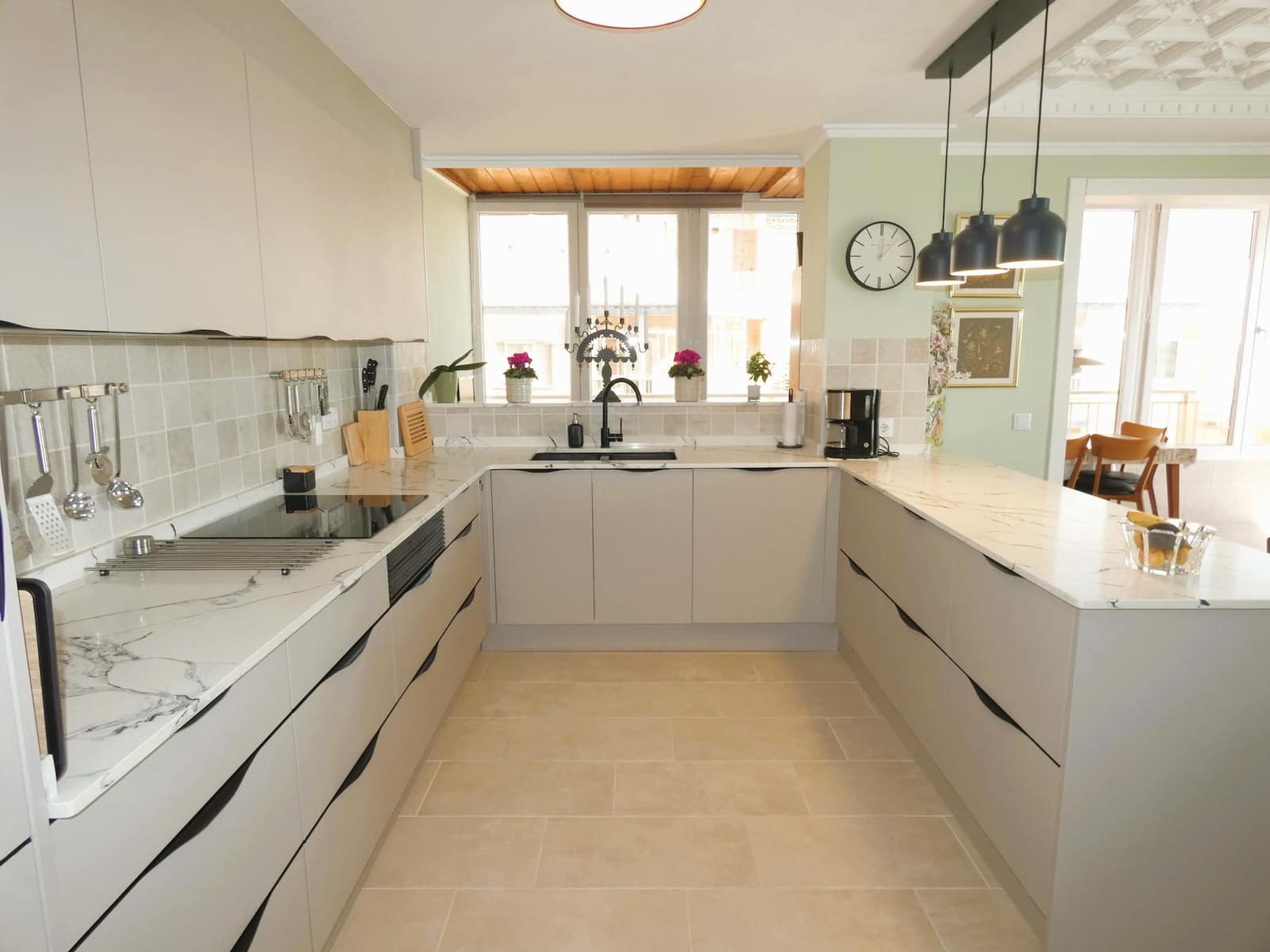 2 sovrum Lägenhet till salu i Torrevieja med pool - 339 000 € (Ref: 10155289)