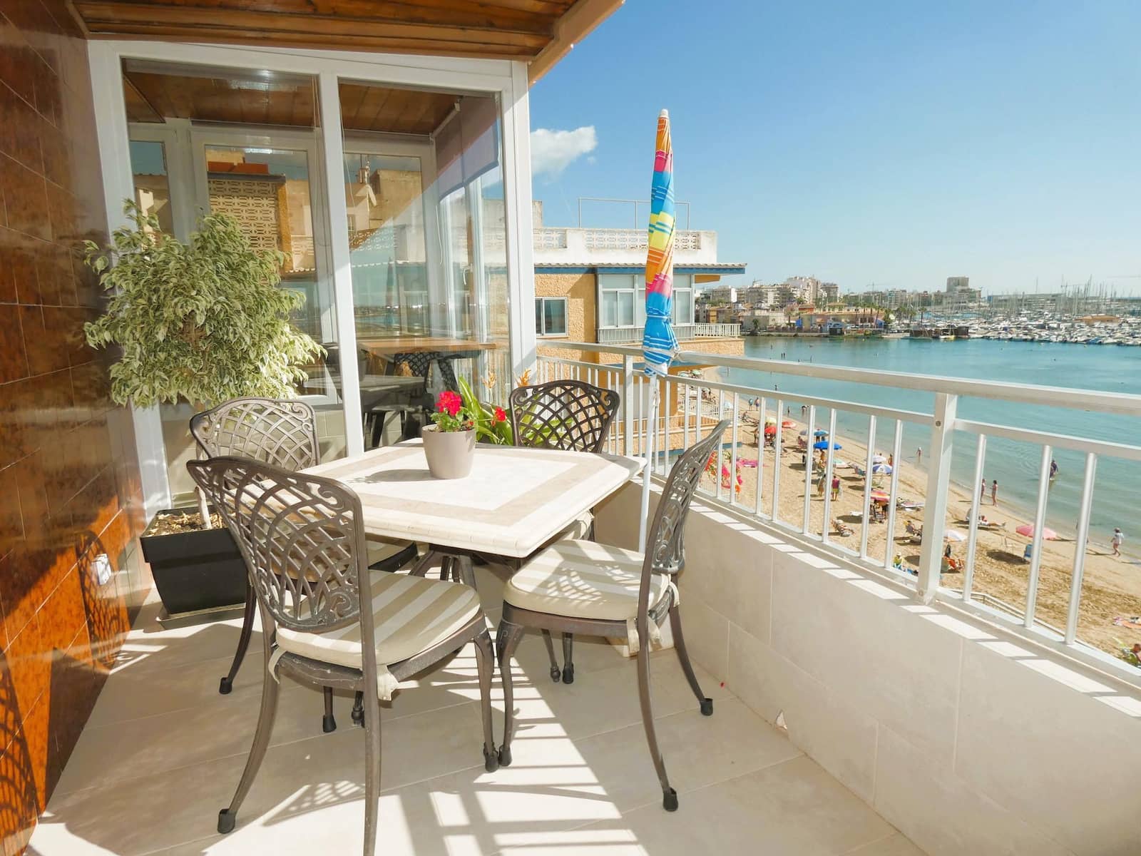 2 sovrum Lägenhet till salu i Torrevieja med pool - 339 000 € (Ref: 10155289)