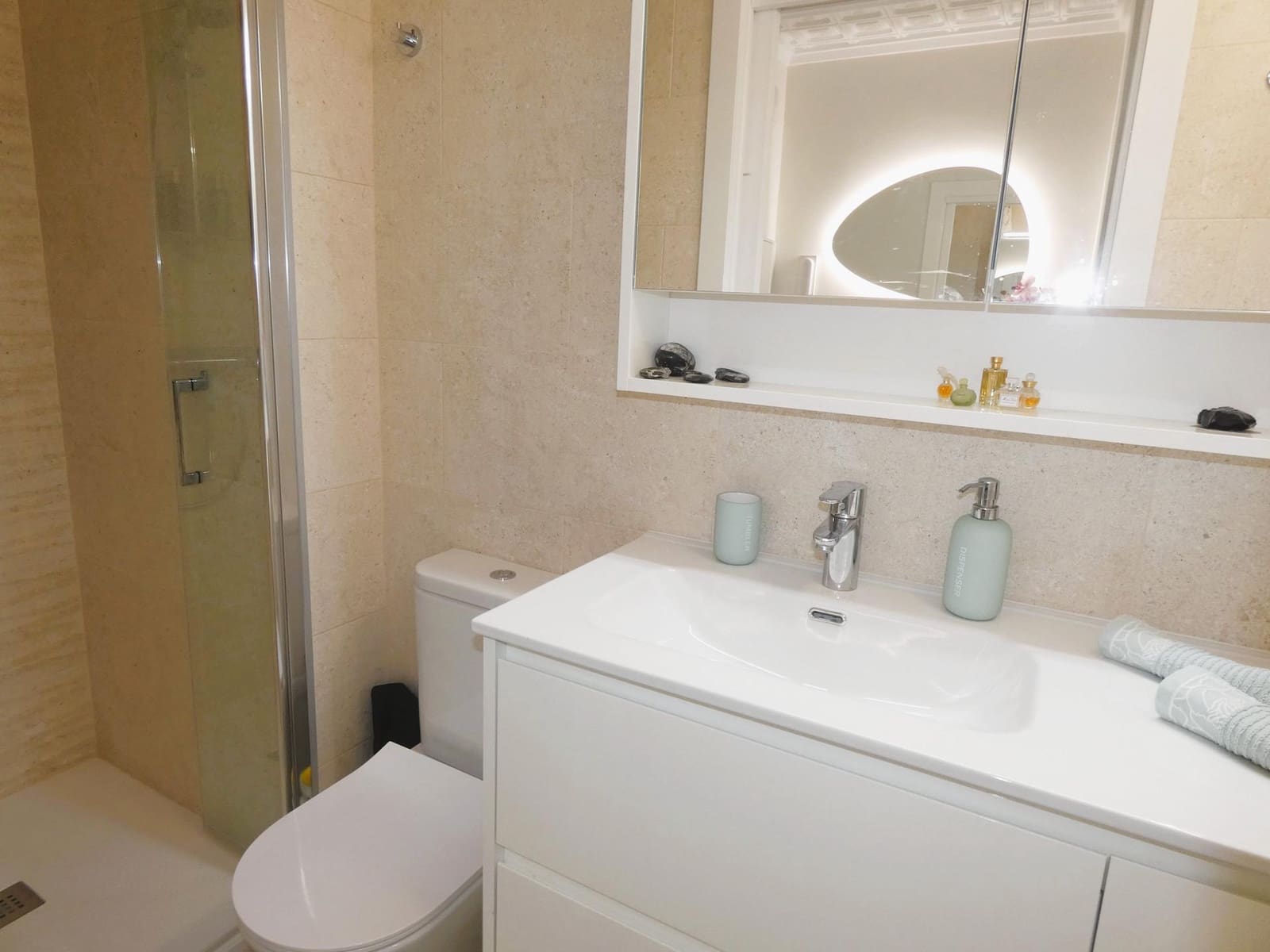 2 bedroom Apartment for sale in Torrevieja with pool - € 339,000 (Ref: 10155289)