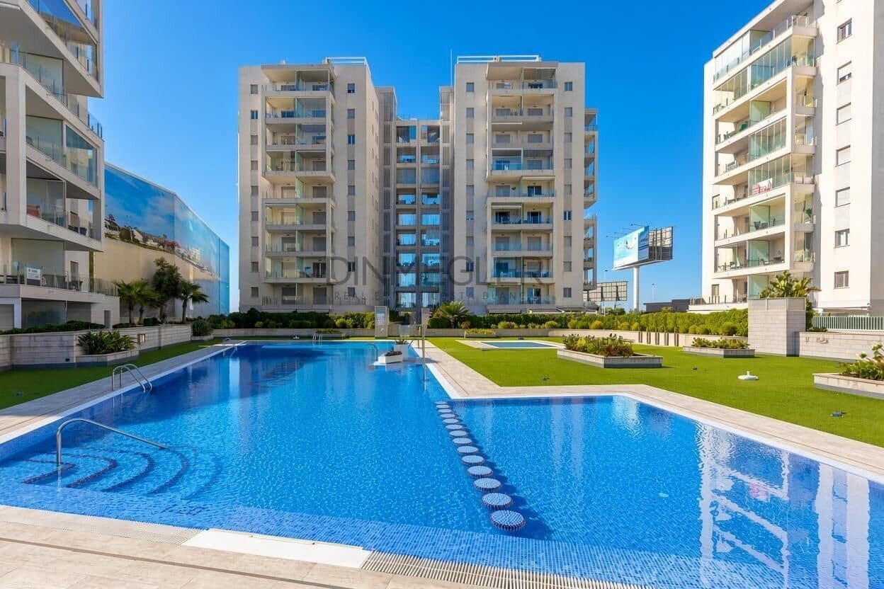2 camera da letto Appartamento in vendita in Torrevieja con piscina garage - 350.000 € (Rif: 10175232)