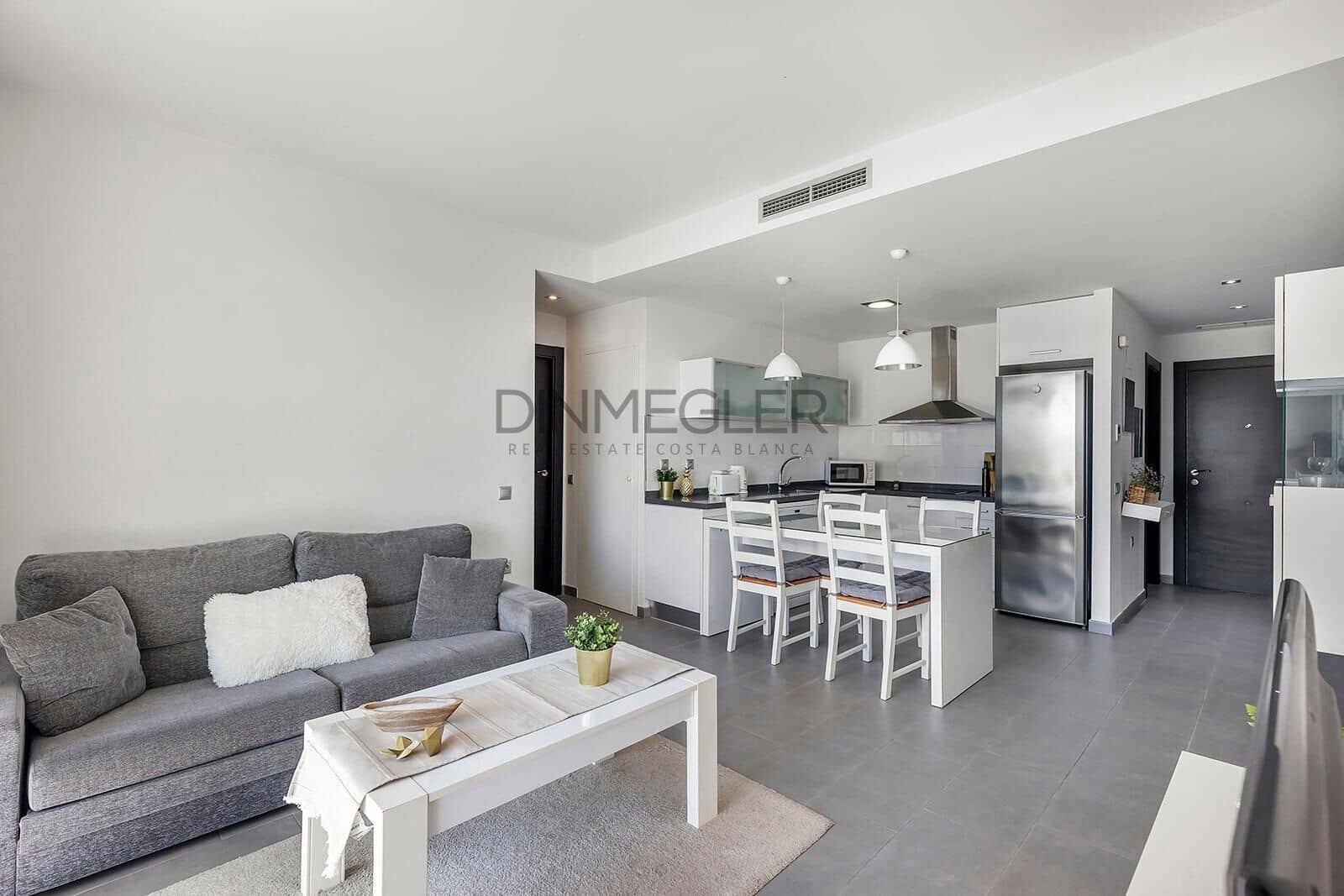 2 camera da letto Appartamento in vendita in Torrevieja con piscina garage - 350.000 € (Rif: 10175232)