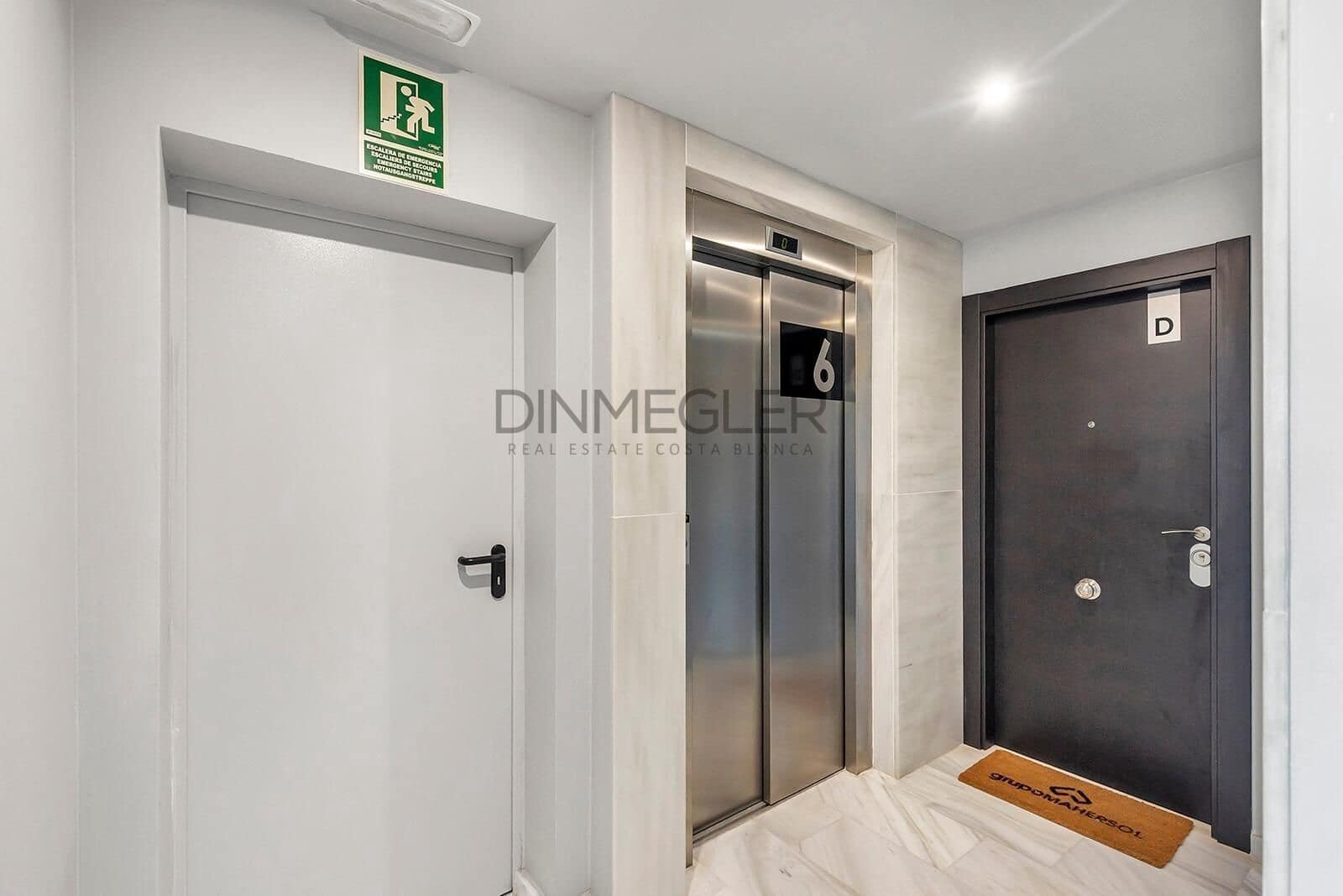 2 camera da letto Appartamento in vendita in Torrevieja con piscina garage - 350.000 € (Rif: 10175232)