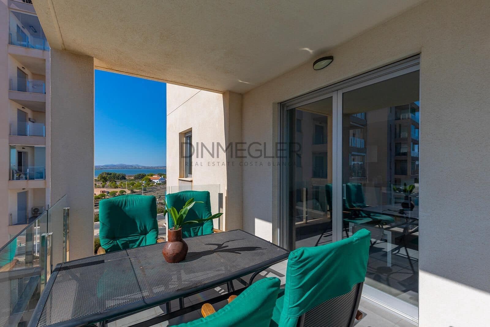 2 camera da letto Appartamento in vendita in Torrevieja con piscina garage - 350.000 € (Rif: 10175232)
