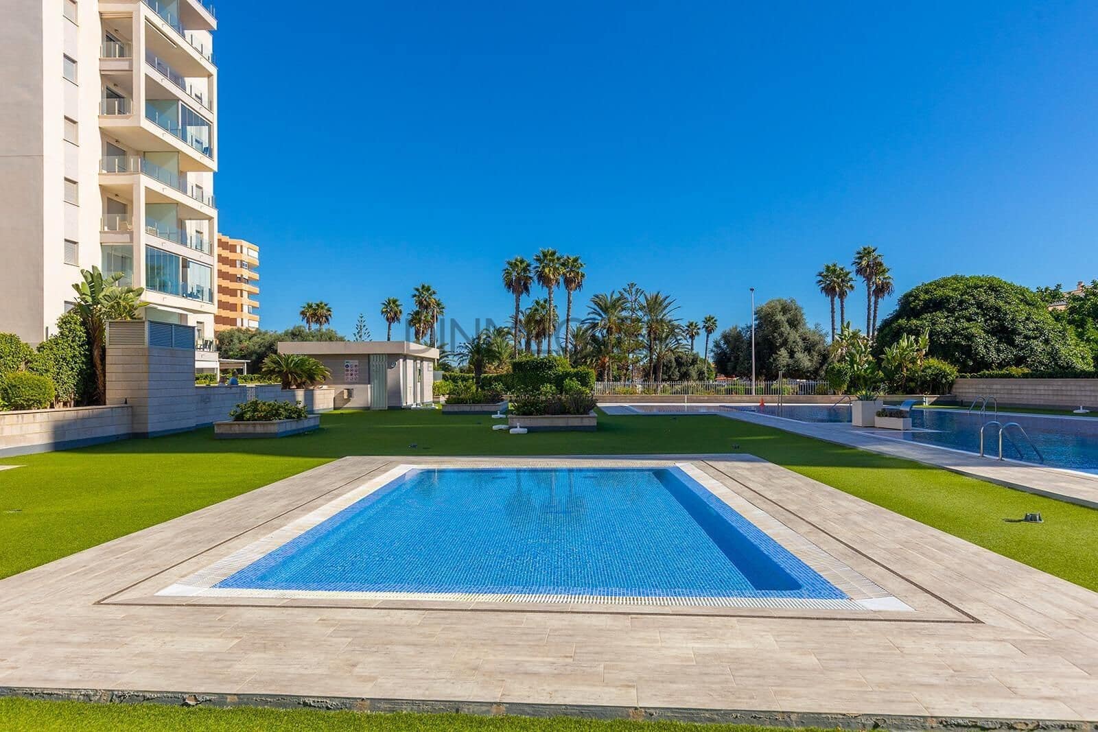 2 camera da letto Appartamento in vendita in Torrevieja con piscina garage - 350.000 € (Rif: 10175232)