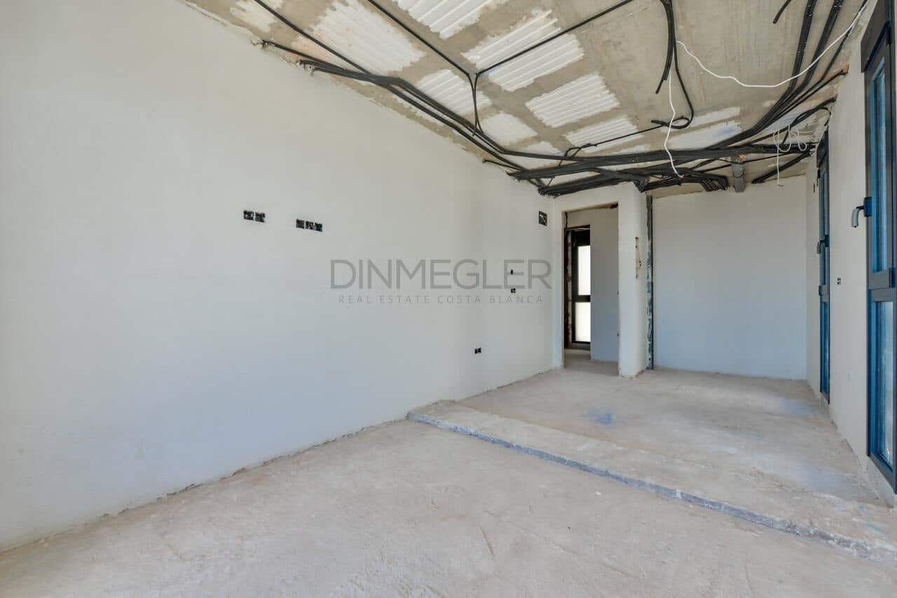 8 bedroom Villa for sale in Finestrat with garage - € 4,450,000 (Ref: 7618286)