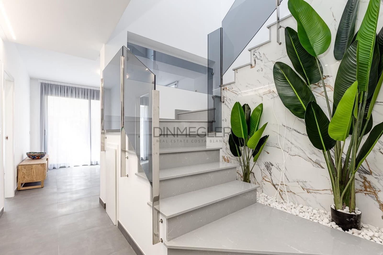 4 chambre Villa/Maison à vendre à Torrevieja avec piscine - 940 000 € (Ref: 8572396)