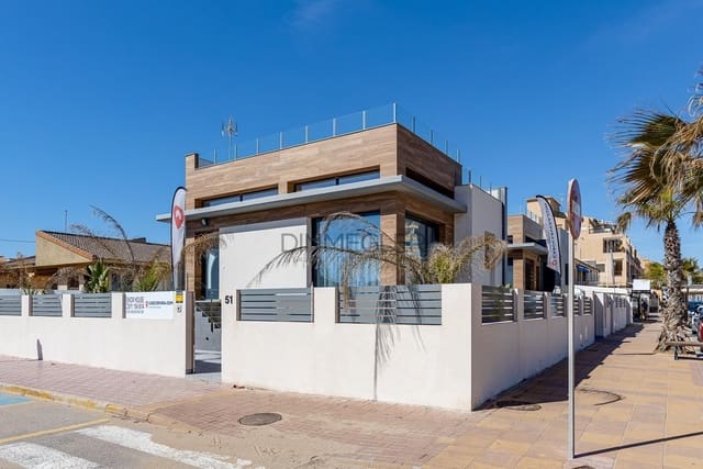 4 soverom Villa til salgs i Torrevieja med svømmebasseng - € 940 000 (Ref: 8572396)
