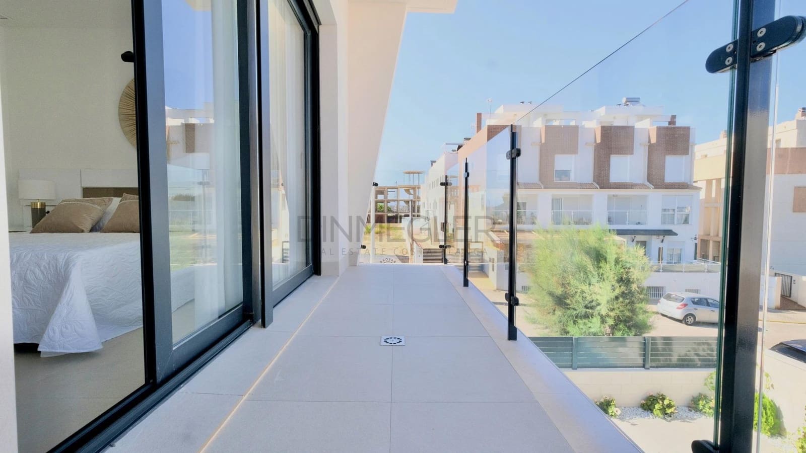 4 slaapkamer Halfvrijstaande villa te koop in Guardamar del Segura met zwembad - € 507.050 (Ref: 8646033)