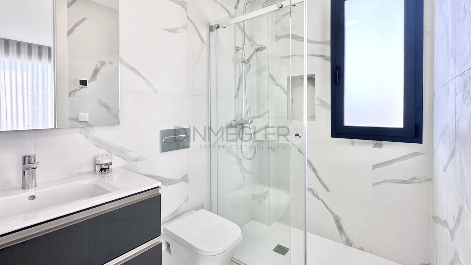 4 slaapkamer Halfvrijstaande villa te koop in Guardamar del Segura met zwembad - € 507.050 (Ref: 8646033)