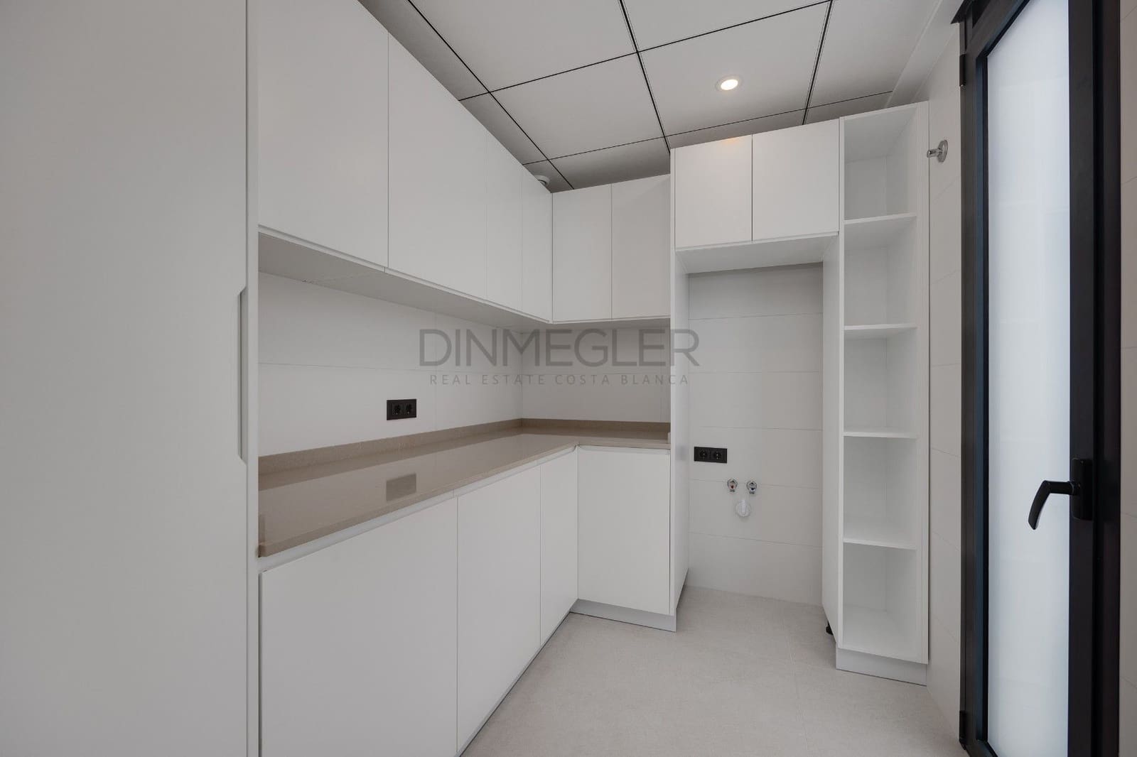 3 makuuhuone Huvila myytävänä paikassa Ciudad Quesada mukana uima-altaan - 925 000 € (Ref: 8765285)