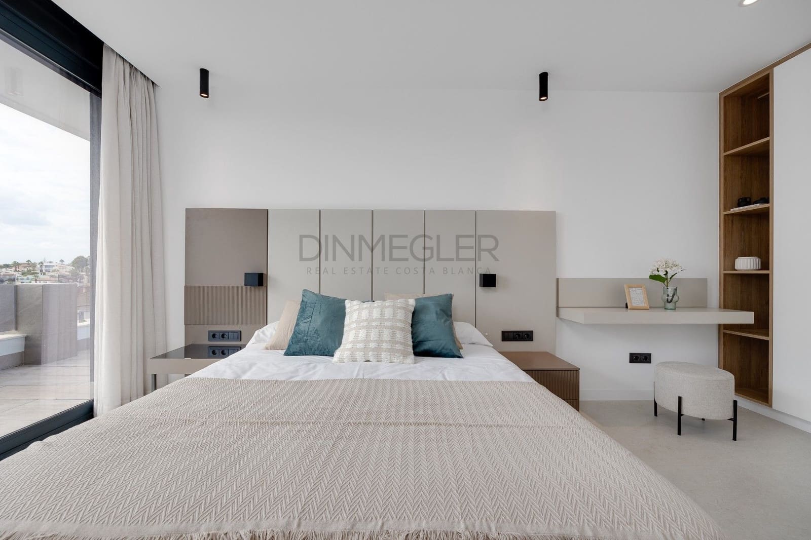 3 makuuhuone Huvila myytävänä paikassa Ciudad Quesada mukana uima-altaan - 925 000 € (Ref: 8765285)