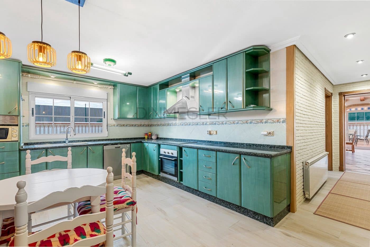 4 sovrum Villa till salu i Torrevieja med pool garage - 689 000 € (Ref: 8926609)