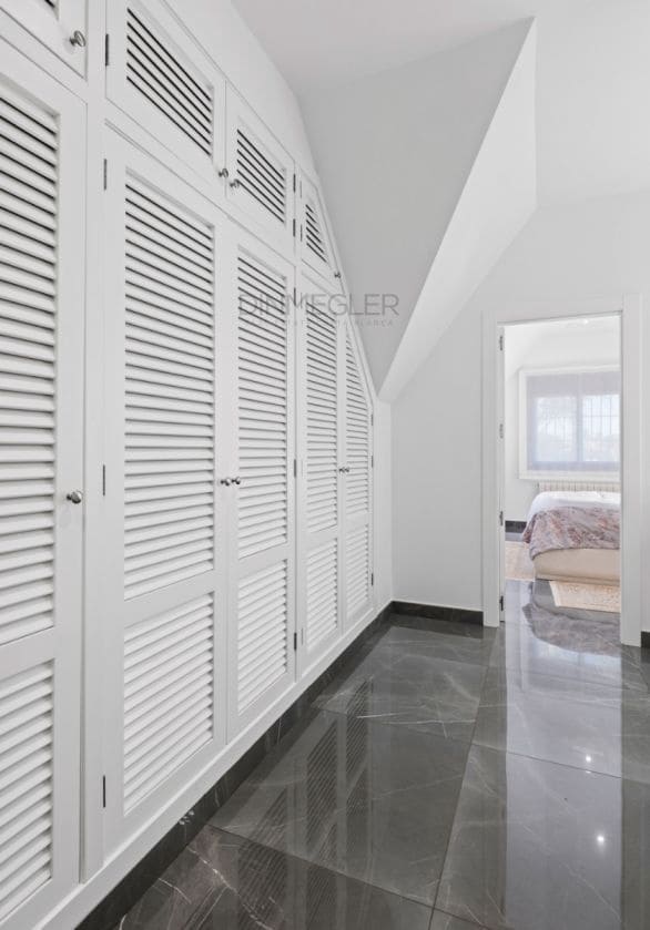 5 soverom Villa til salgs i San Juan de Alicante / Sant Joan d'Alacant med svømmebasseng garasje - € 1 365 000 (Ref: 8926611)