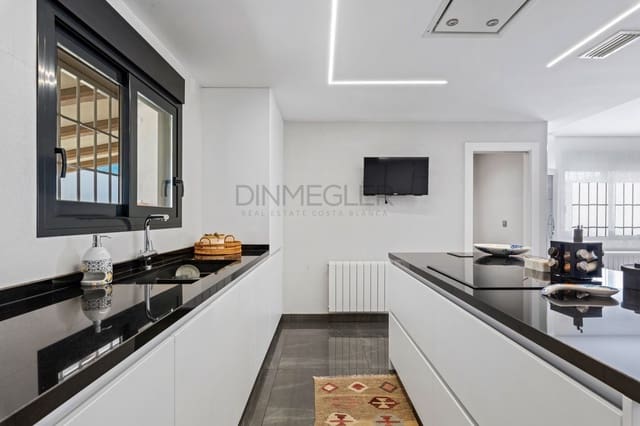 5 chambre Villa/Maison à vendre à San Juan de Alicante / Sant Joan d'Alacant avec piscine garage - 1 365 000 € (Ref: 8926611)