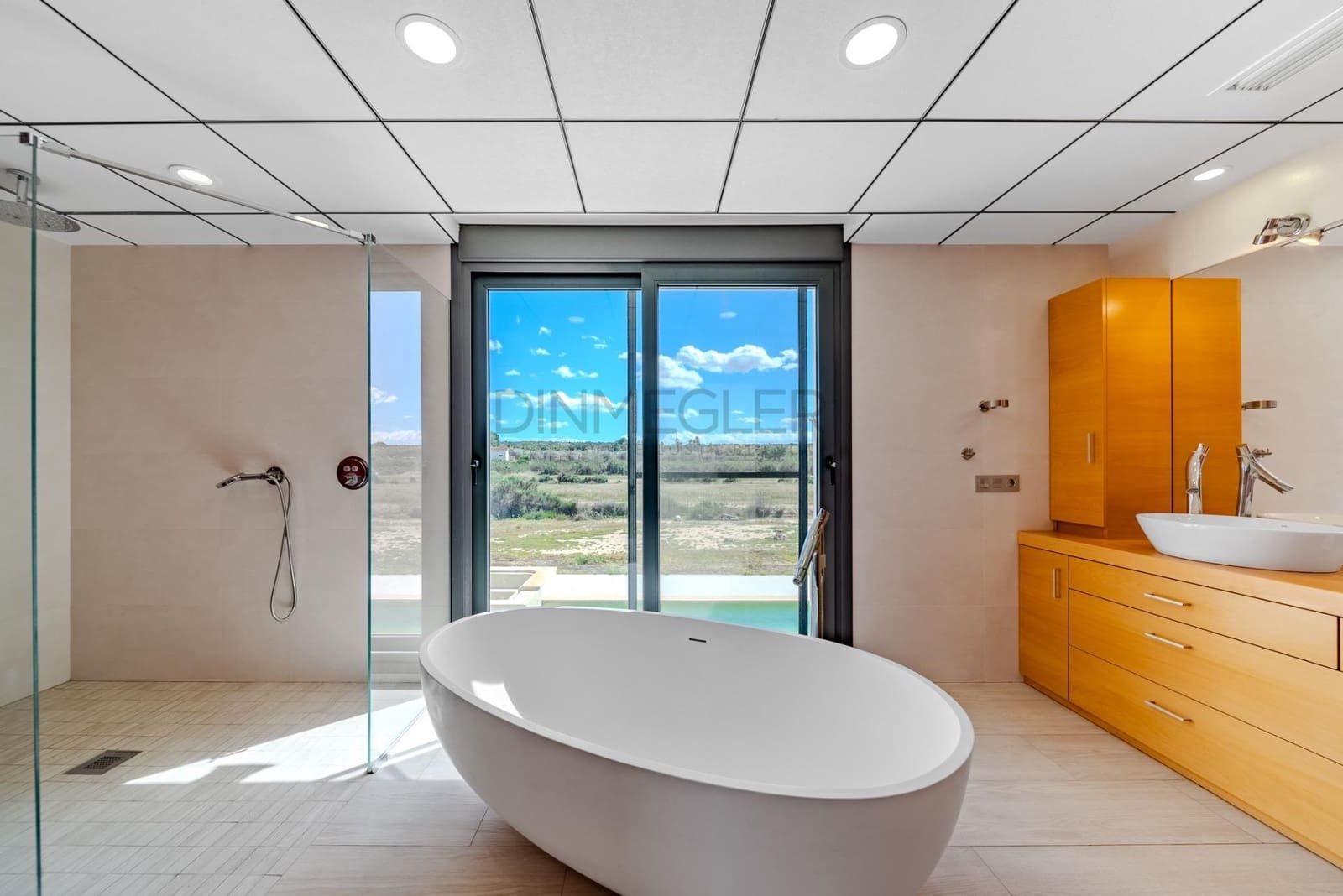 5 quarto Moradia para venda em La Marina com piscina garagem - 990 000 € (Ref: 8950654)