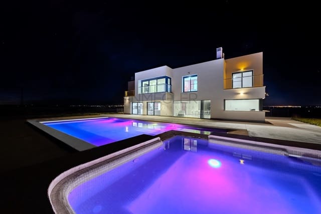 5 soveværelse Villa til salg i La Marina, Elche / Elx med swimmingpool garage - € 990.000 (Ref: 8950654)